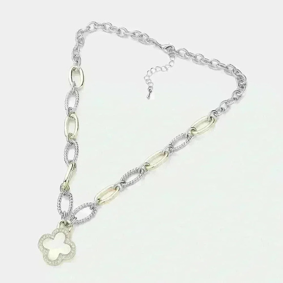 COPY - TWO TONE MOTHER OF PEARL PAVE QUATREFOIL PENDANT NECKLACE WITH TEXTURED … - Picture 2 of 2